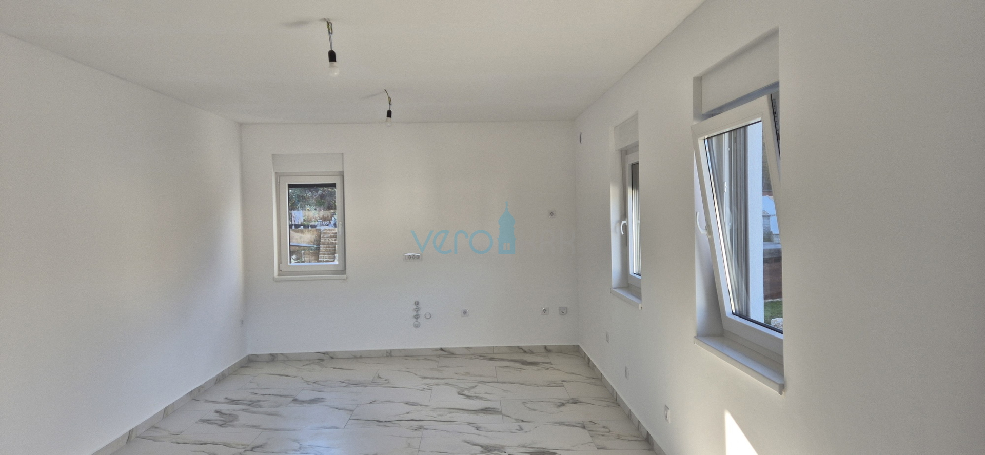 Uvala Soline, Insel Krk, Neubau, Zweizimmerwohnung im 2. Stock, Meerblick, zu verkaufen