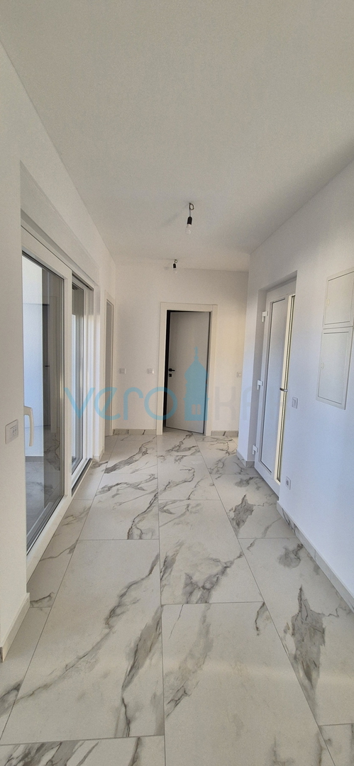 Uvala Soline, Insel Krk, Neubau, Zweizimmerwohnung im 2. Stock, Meerblick, zu verkaufen