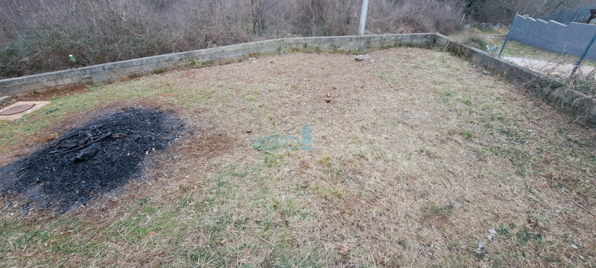 Šilo,okolica,otok Krk,započeta gradnja obiteljske kuće,prodaja