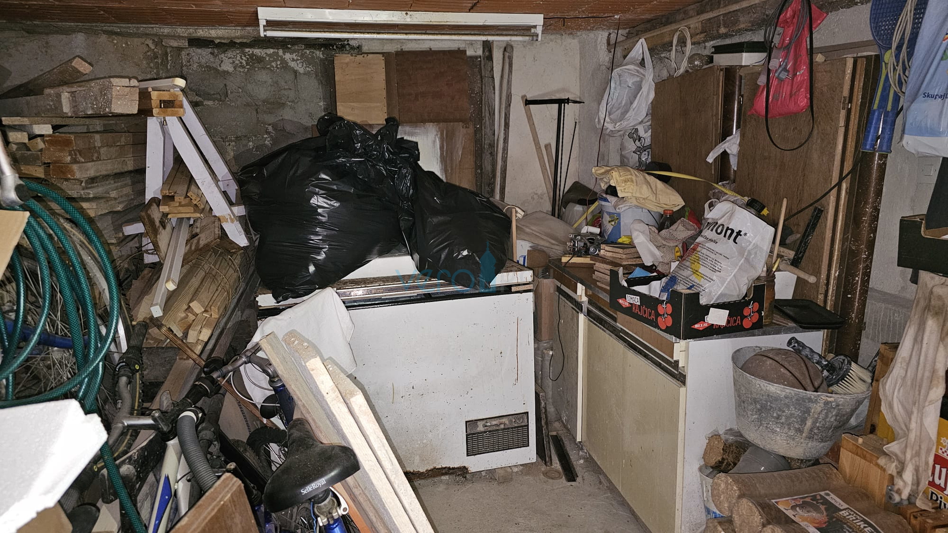 Krk Island, Dobrinj, old town core, authentic house with terrace and view, for sale