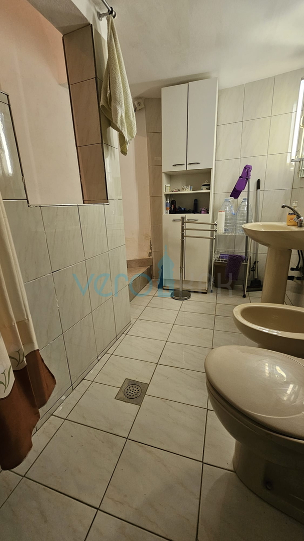 Krk Island, Dobrinj, old town core, authentic house with terrace and view, for sale