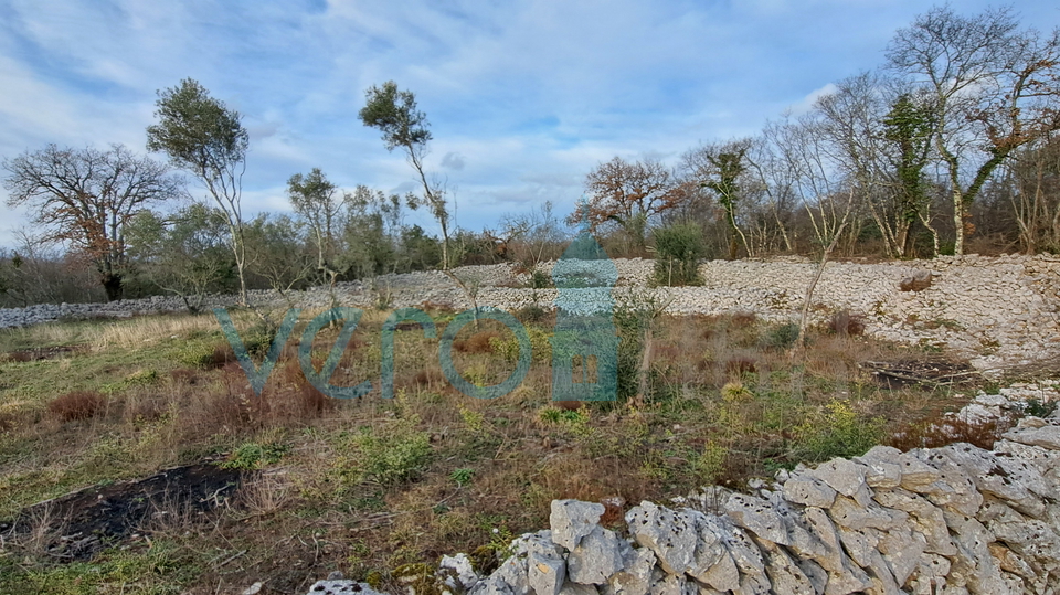 Malinska, otok Krk,građevinsko zemljište 852 m2 sa pogledom na more, prodaja