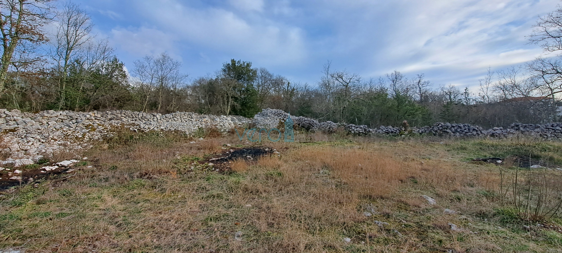Malinska, otok Krk,građevinsko zemljište 852 m2 sa pogledom na more, prodaja