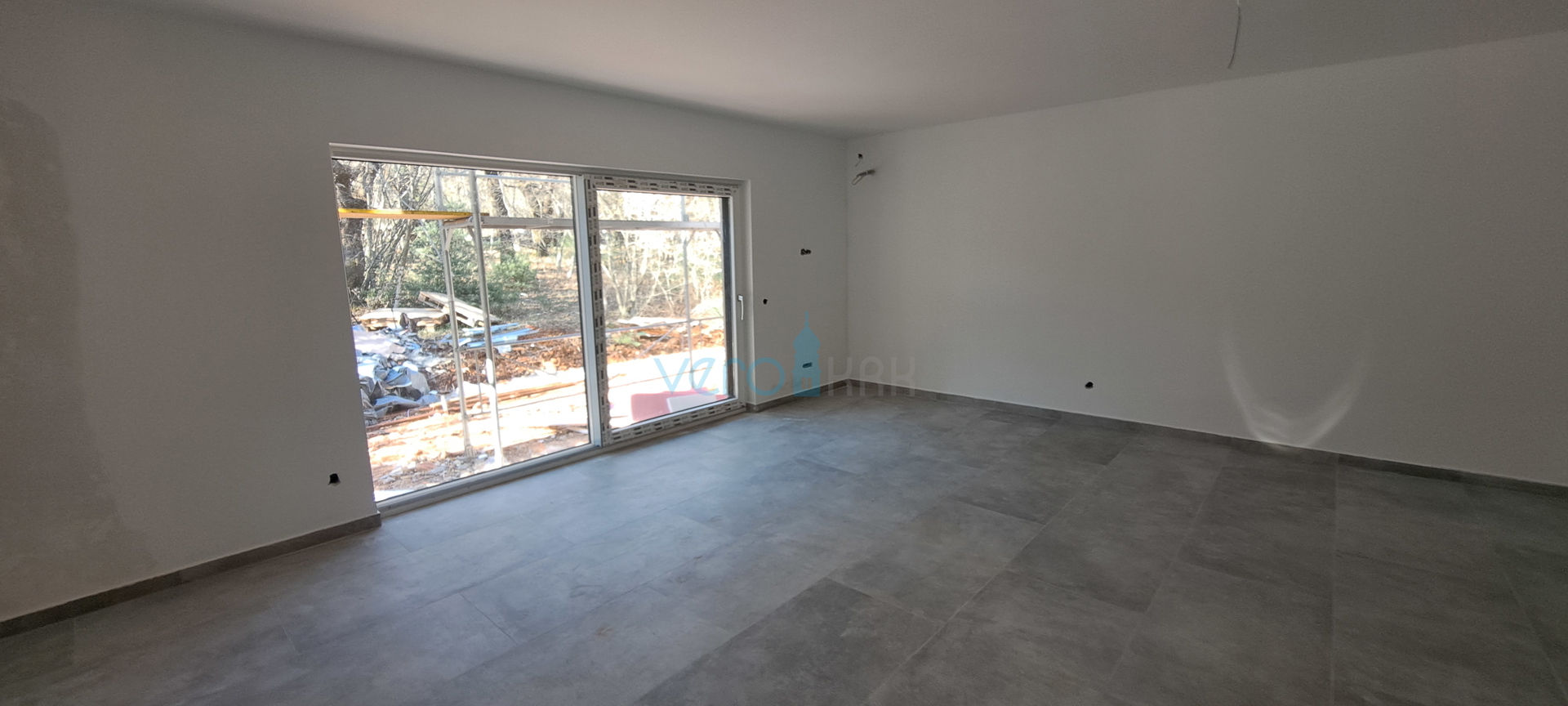 Uvala Soline, otok Krk,okolica,dvosoban stan u prizemlju,okućnica,novogradnja,prodaja