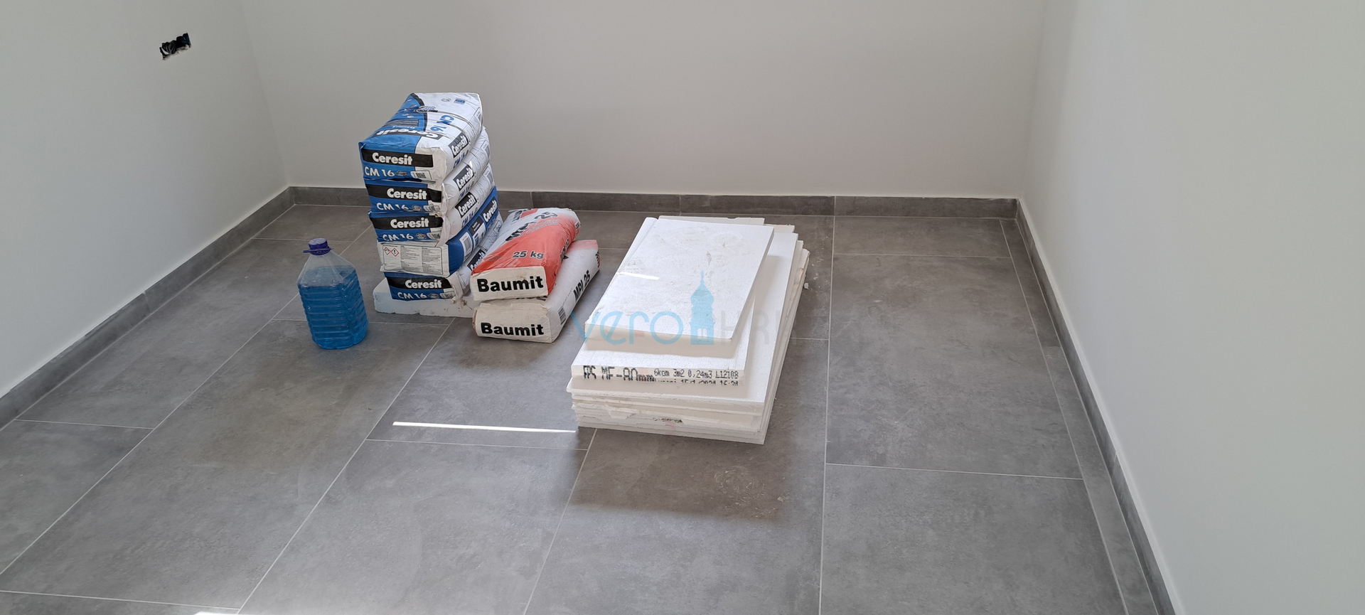 Uvala Soline, otok Krk,okolica,dvosoban stan u prizemlju,okućnica,novogradnja,prodaja