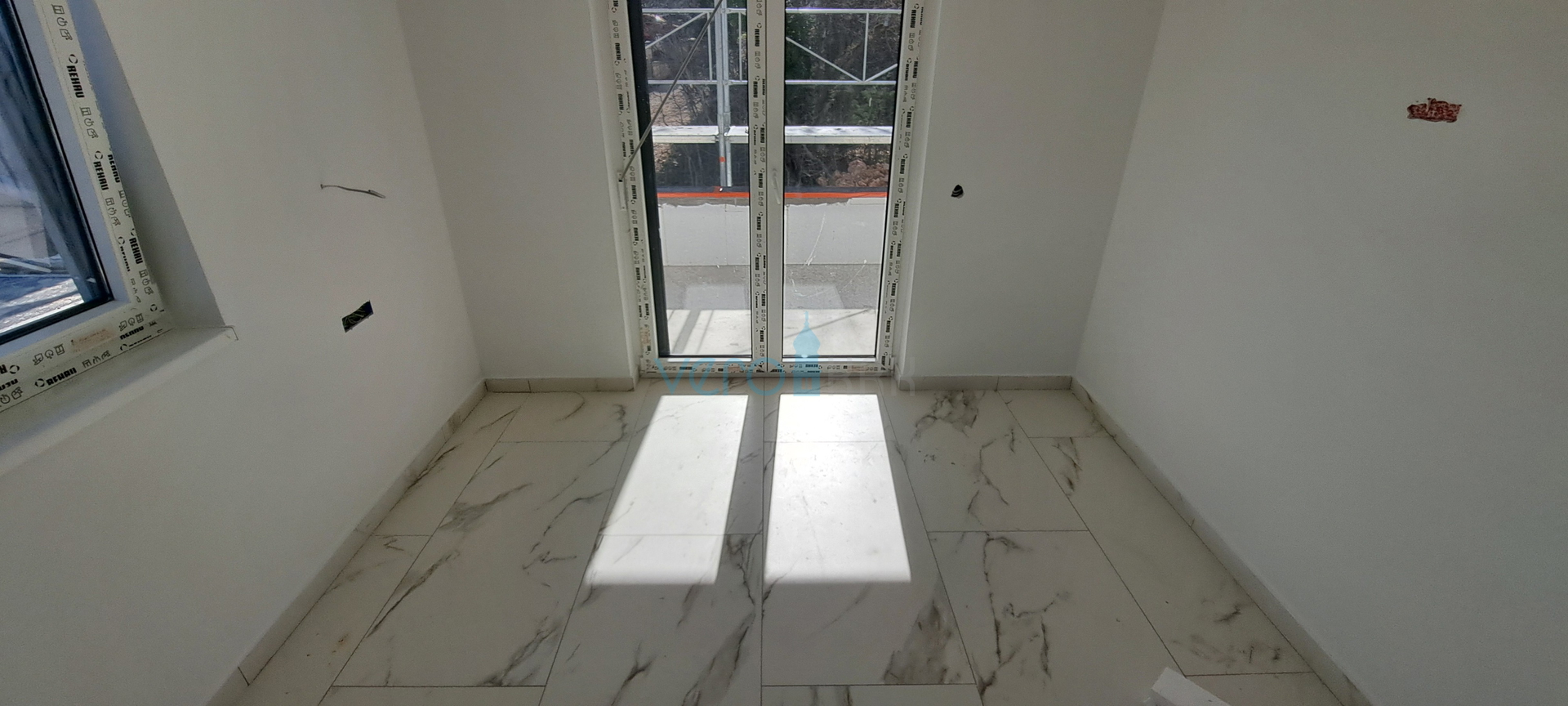 Uvala Soline, otok Krk,okolica,dvosoban stan na katu,terasa,novogradnja,prodaja