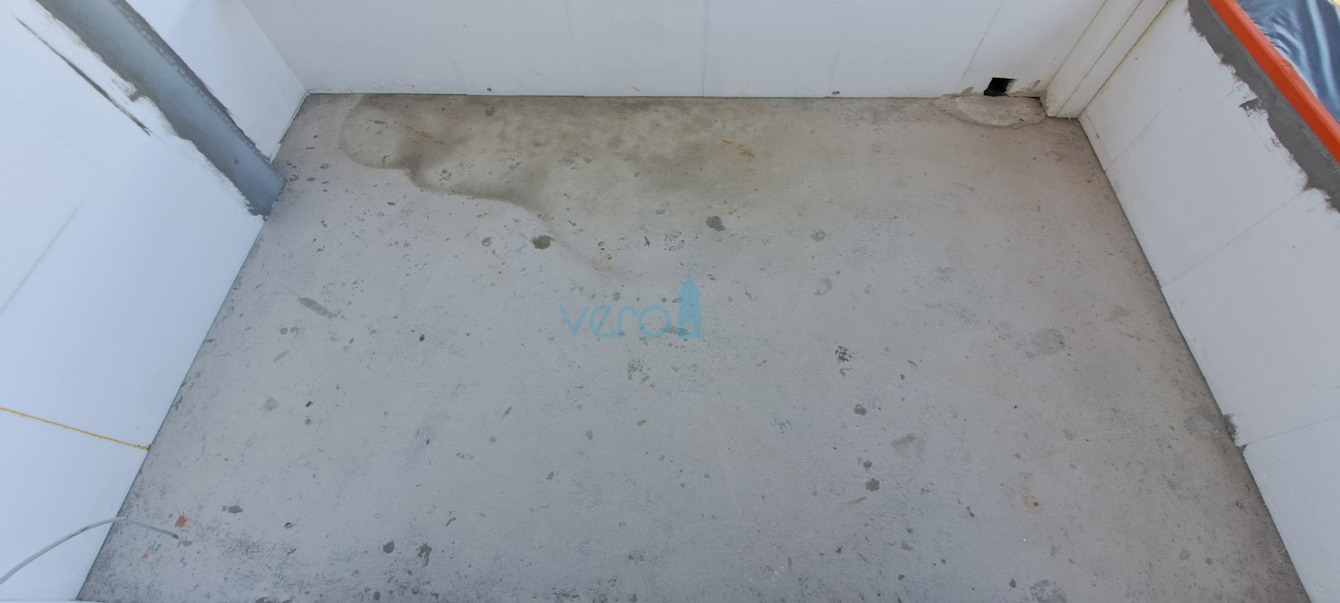 Uvala Soline, otok Krk,okolica,dvosoban stan na katu,terasa,novogradnja,prodaja