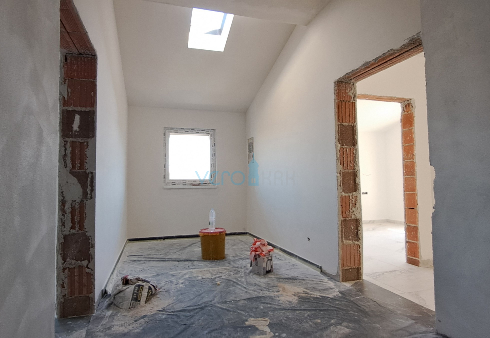 Uvala Soline, otok Krk,okolica,dvosoban stan na 2 katu,terasa,novogradnja,prodaja