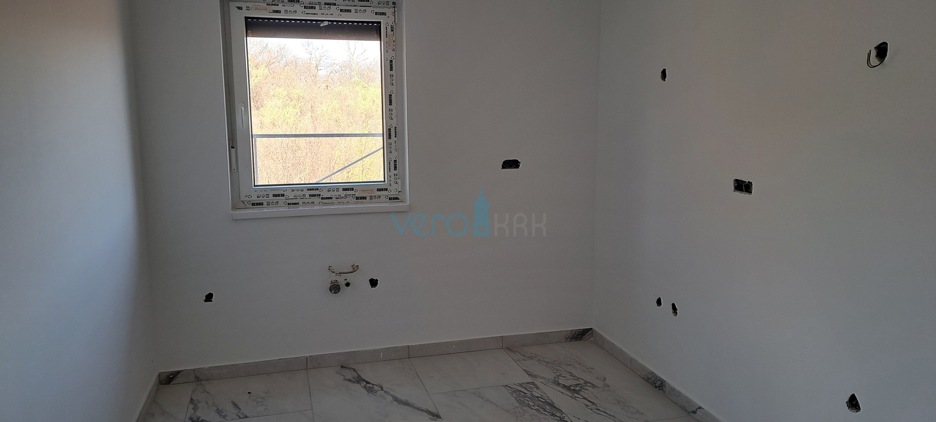 Uvala Soline, otok Krk,okolica,dvosoban stan na 2 katu,terasa,novogradnja,prodaja