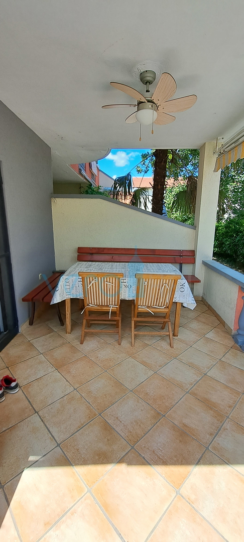 Čižići, Insel Krk, Wohnung 31 m2, Erdgeschoss, Terrasse, Verkauf