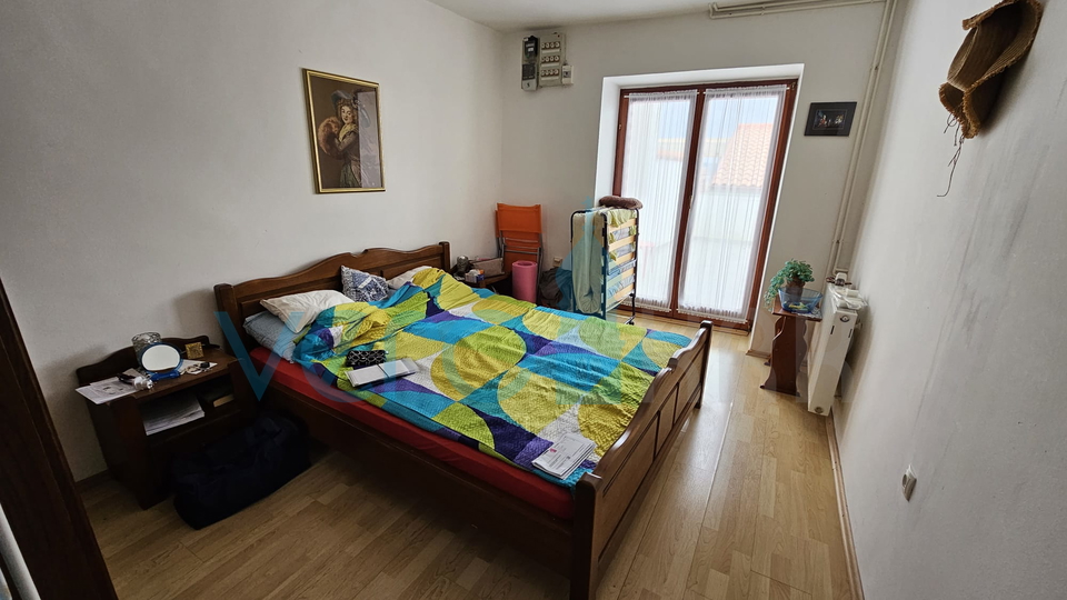 Crikvenica, Dramalj, Zweizimmerwohnung mit Terrasse, Erdgeschoss, zu verkaufen