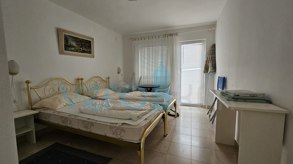 Crikvenica, Dramalj, Zweizimmerwohnung mit Terrasse, erster Stock, Aussicht, Verkauf