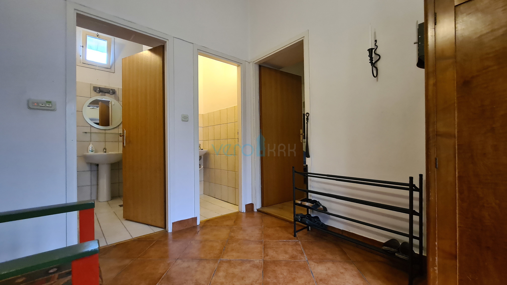 Rijeka, Grobnik dvojna obiteljska kuća, 162m2, 200 m2 vrt, trajni pogled, prodaja