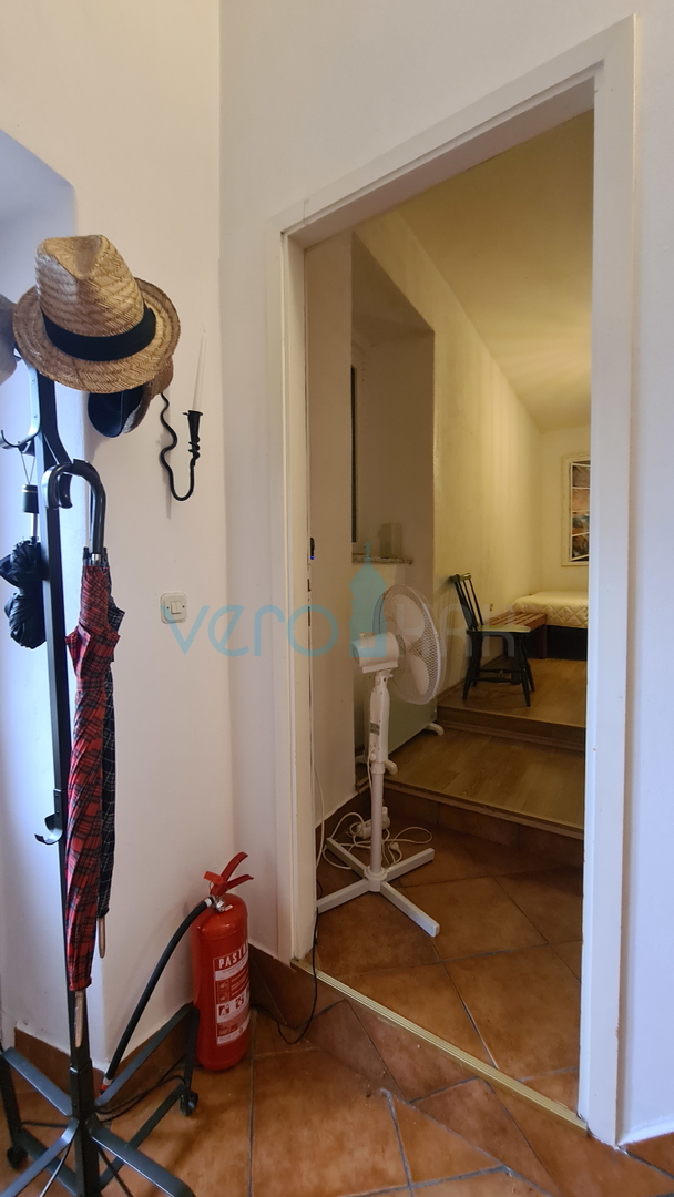 Rijeka, Grobnik dvojna obiteljska kuća, 162m2, 200 m2 vrt, trajni pogled, prodaja