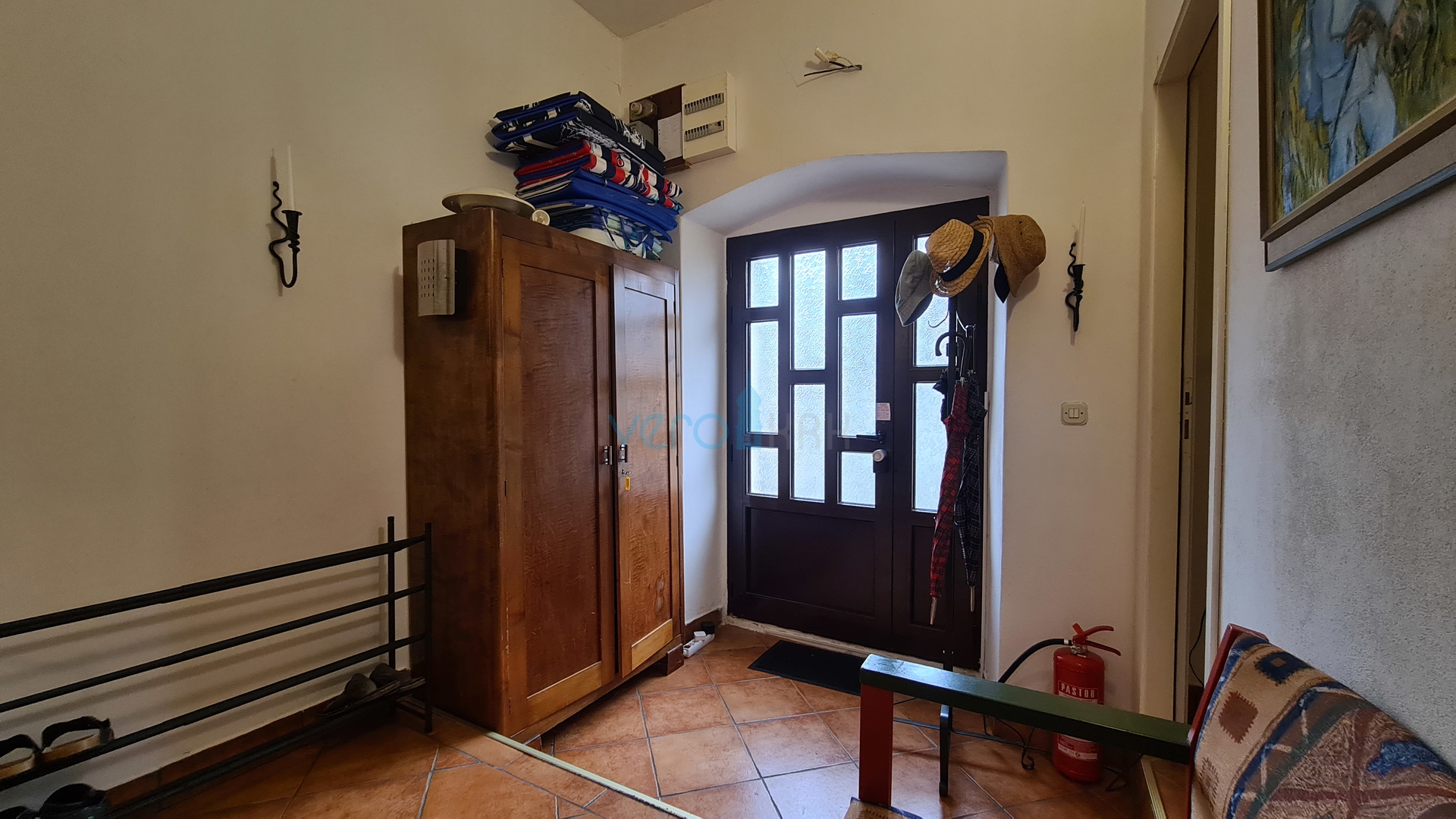 Rijeka, Grobnik dvojna obiteljska kuća, 162m2, 200 m2 vrt, trajni pogled, prodaja