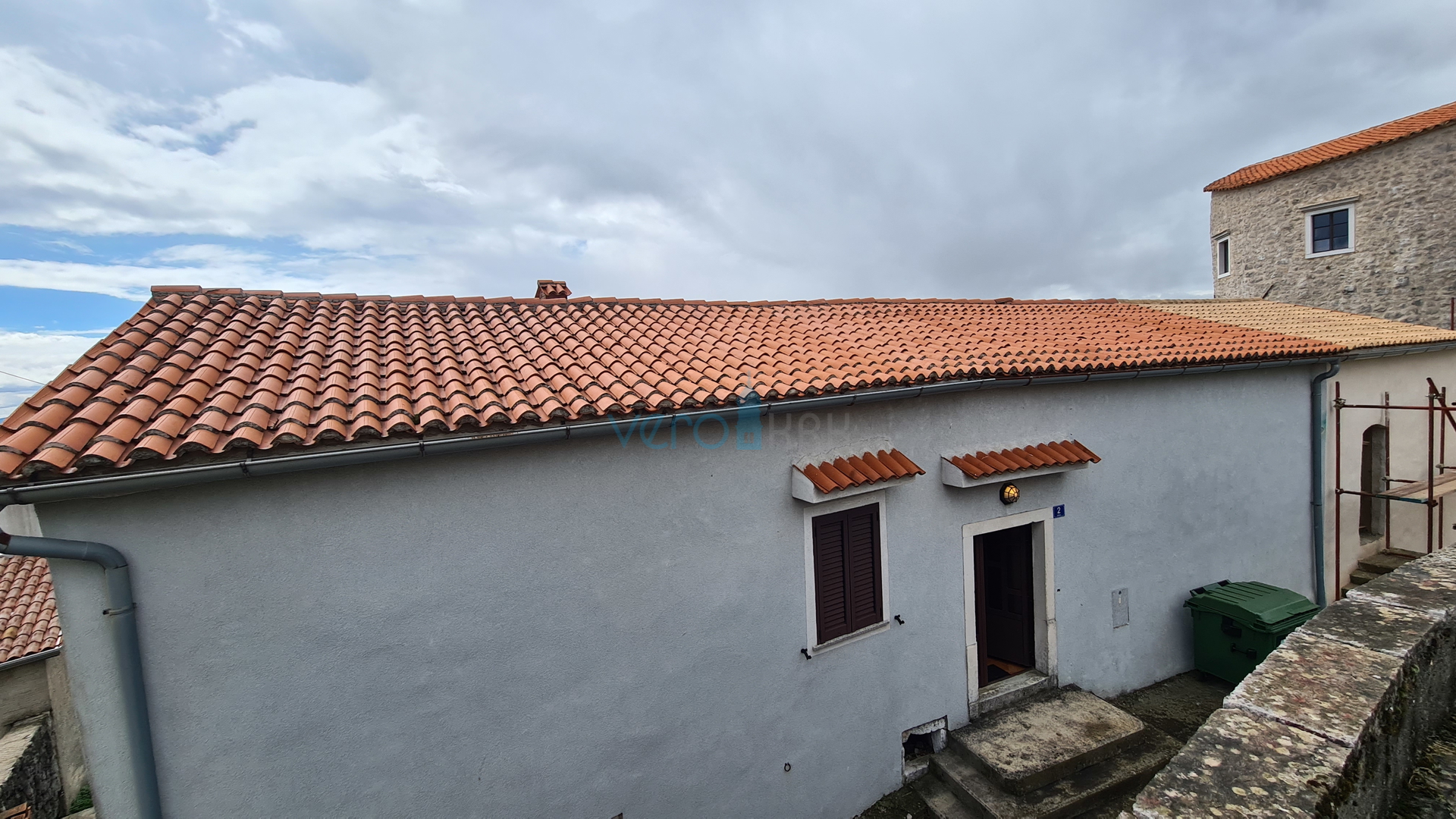 Rijeka, Grobnik dvojna obiteljska kuća, 162m2, 200 m2 vrt, trajni pogled, prodaja