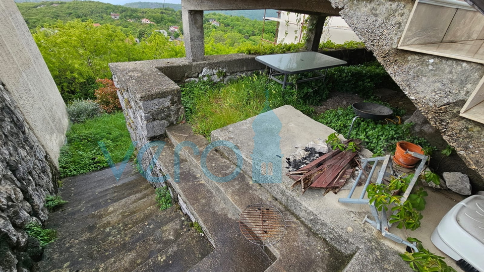 Rijeka, Grobnik, Doppelhaushälfte, 162 m2, 200 m2 Garten, ständige Aussicht, zu verkaufen