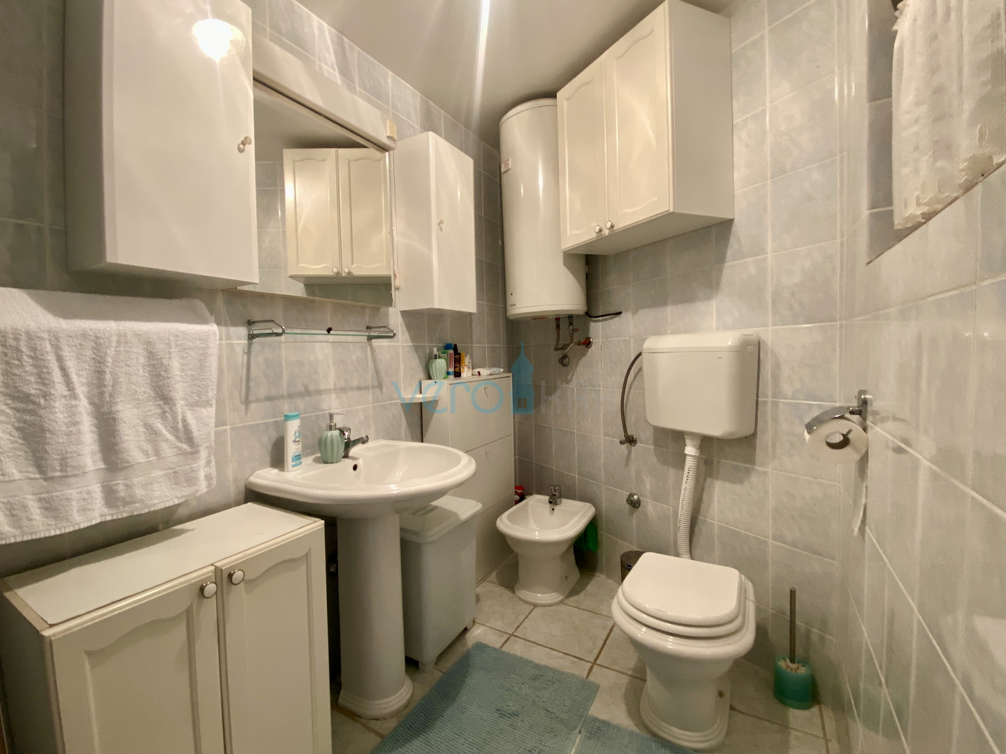 Crikvenica, Erdgeschosswohnung 62m2 mit Terrasse und Garten, zu verkaufen