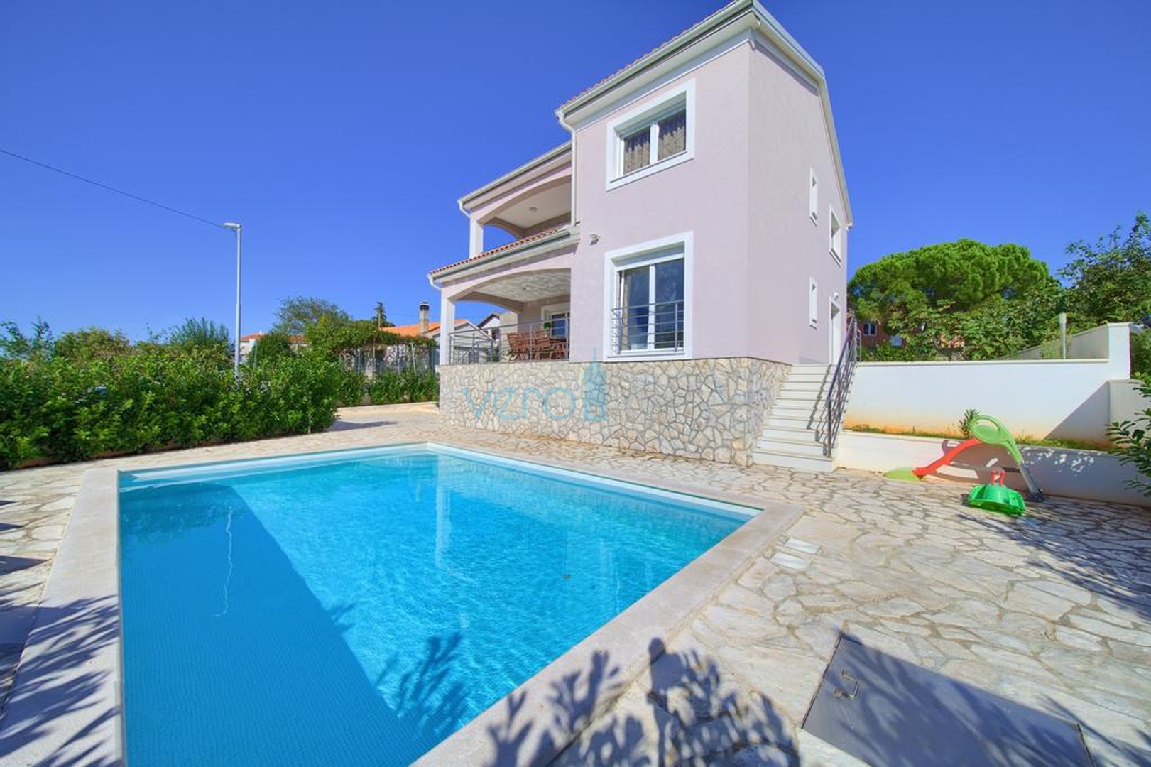 Die Insel Krk, Krk Stadt umgeben, freistehendes Haus mit Pool und Meerblick