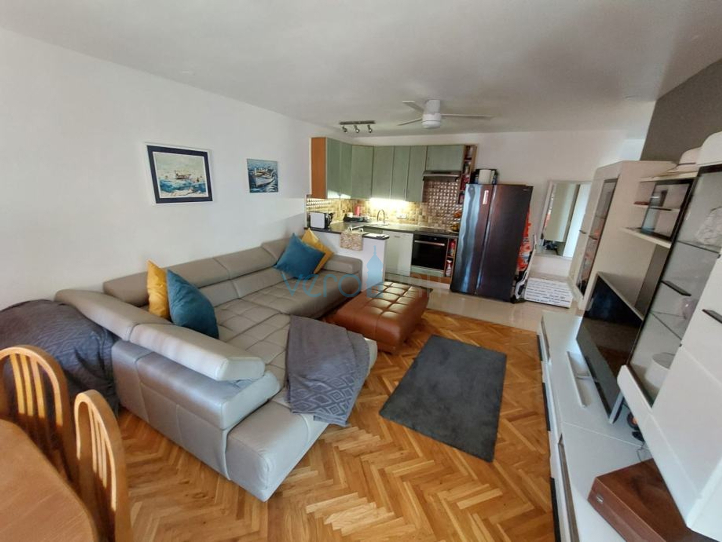 Omišalj, Njivice, Apartment 47 m2 in a great location near the sea, for sale
