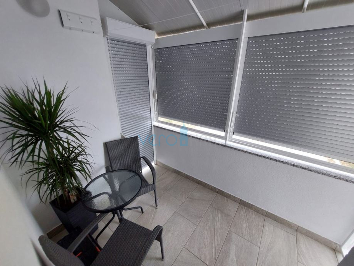 Omišalj, Njivice, Apartment 47 m2 in a great location near the sea, for sale