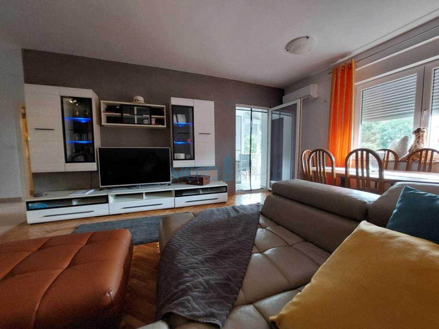 Omišalj, Njivice, Apartment 47 m2 in a great location near the sea, for sale