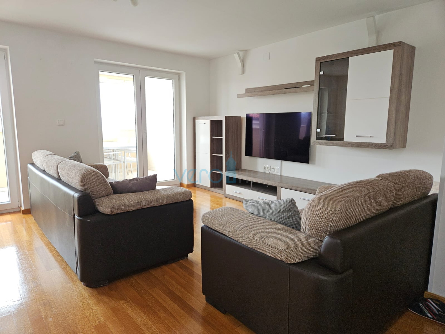 Malinska, near the center, Nice two-story apartment 100 m2 with an open sea view, for sale