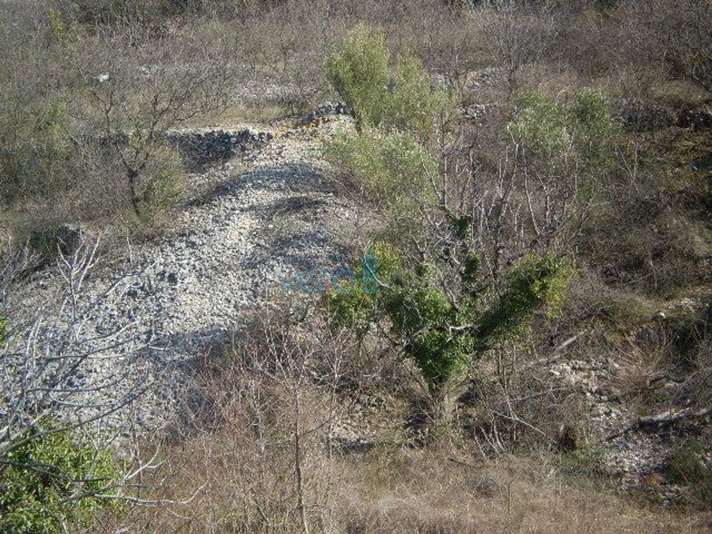 Vrbnik,Građevinsko zemljište 646 m2,top lokacija,pogled,prodaja