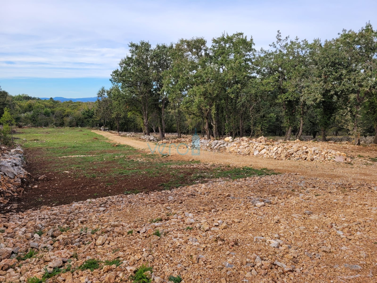 Dobrinj, Šilo, Poljoprivredna zemljišta u blizini mora s pristupnim putom, prodaja