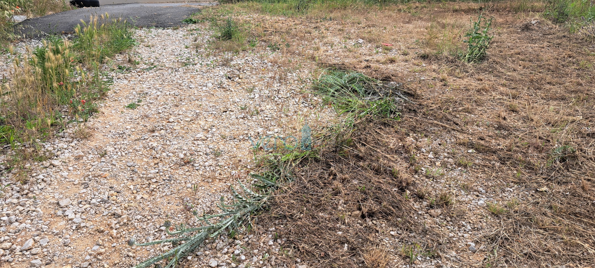 Grad Krk, šira okolica, zemljište 870 m2 sa građevinskom dozvolom, pogled, prodaja