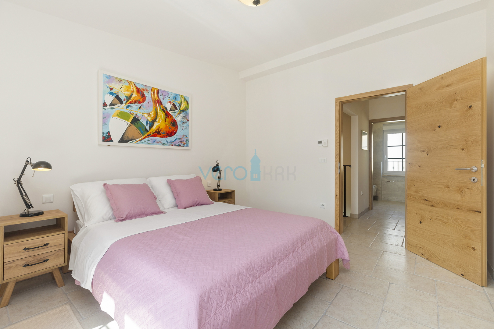 Otok Krk, Grad Krk, okolica, prekrasna ultra moderna villa sa bazenom, terasom i pogledom na more prodaja