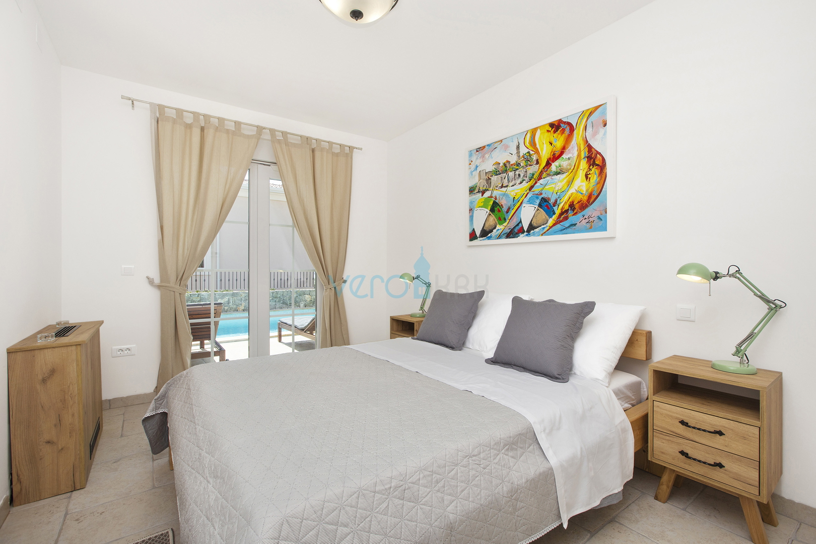 Grad Krk, okolica, veličanstvena villa sa bazenom, pogled na more, prodaja