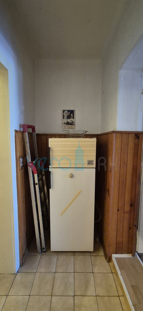 Dobrinj, otok Krk, samostojeća kamena kuća, pogled na more, terasa, konoba, prodaja