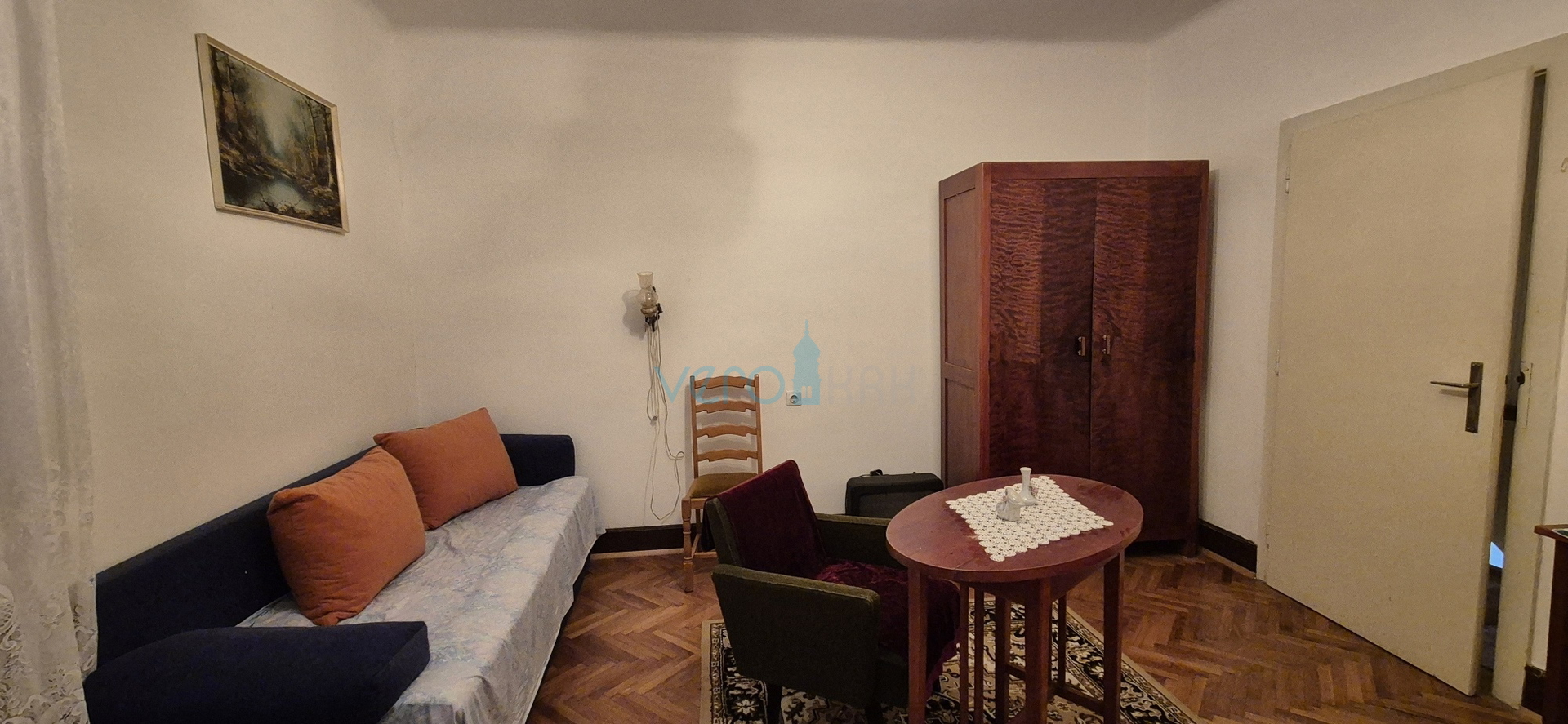 Dobrinj, otok Krk, samostojeća kamena kuća, pogled na more, terasa, konoba, prodaja