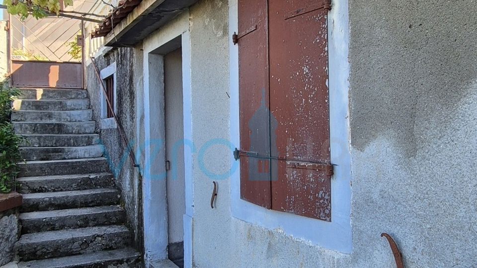 Dobrinj, Insel Krk, freistehendes Steinhaus, Meerblick, Terrasse, Taverne, zu verkaufen