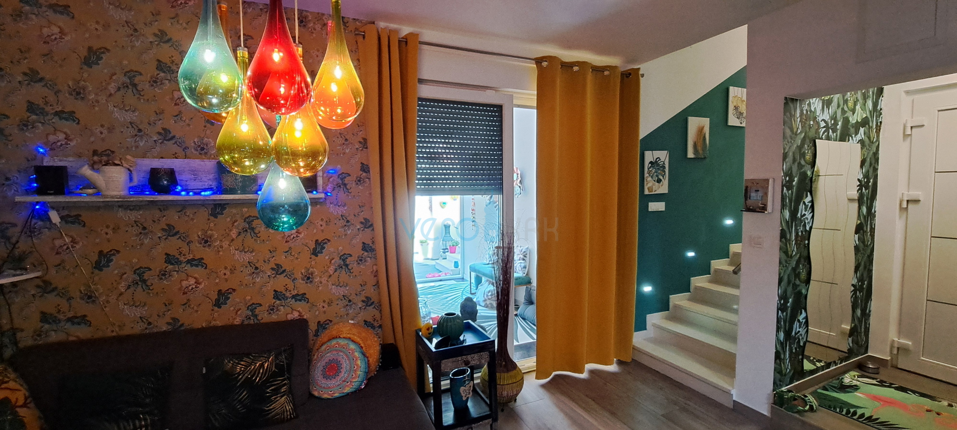 Njivice, otok Krk, moderan stan 66 m2, prizemlje, okućnica, 150m do mora, prodaja