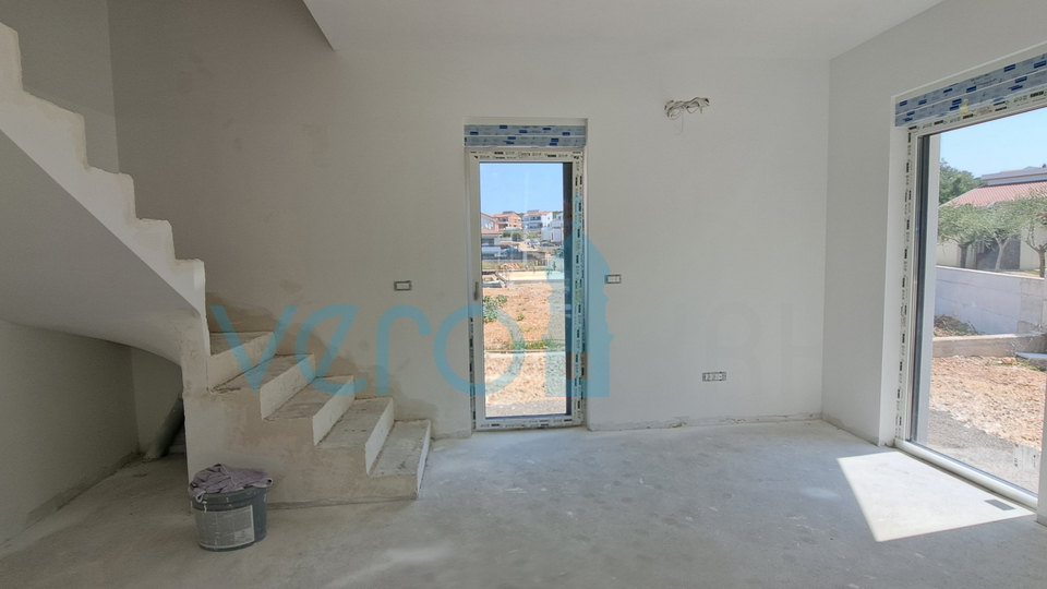 Malinska, center, newly built, semi-detached house with jacuzzi, garden, for sale