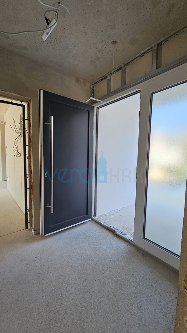 Otok Krk, Baška, okolica, dvosobni stan 65m2, prvi kat,  za prodaju