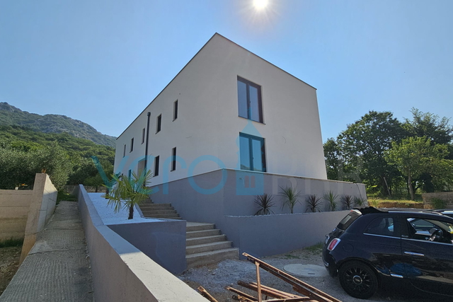 Insel Krk, Baška, Umgebung, Zweizimmerwohnung 60,47 m2, erster Stock, zu verkaufen