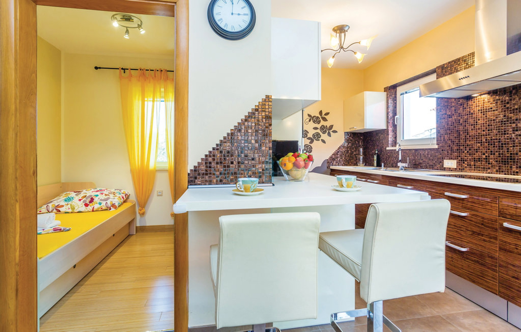 Otok Krk, Dobrinj, atraktivna kuća za pravi odmor na otoku, prodaja