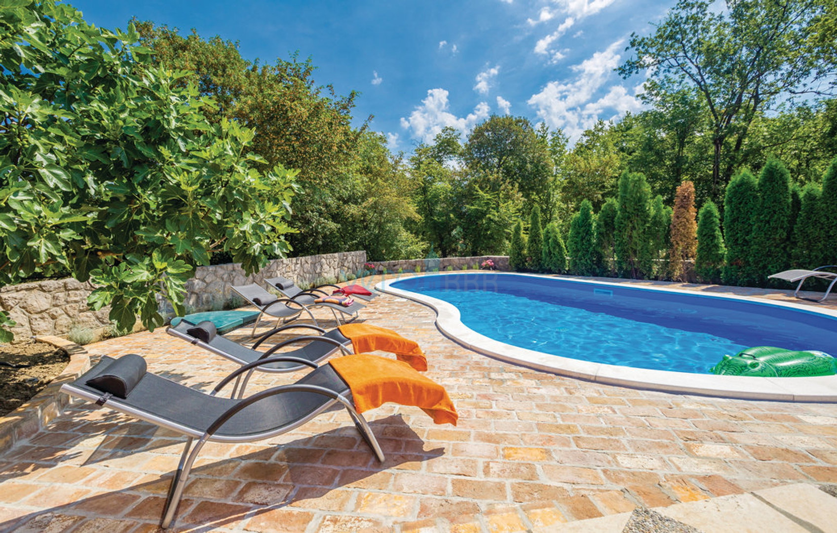 Otok Krk, Dobrinj, atraktivna kuća za pravi odmor na otoku, prodaja