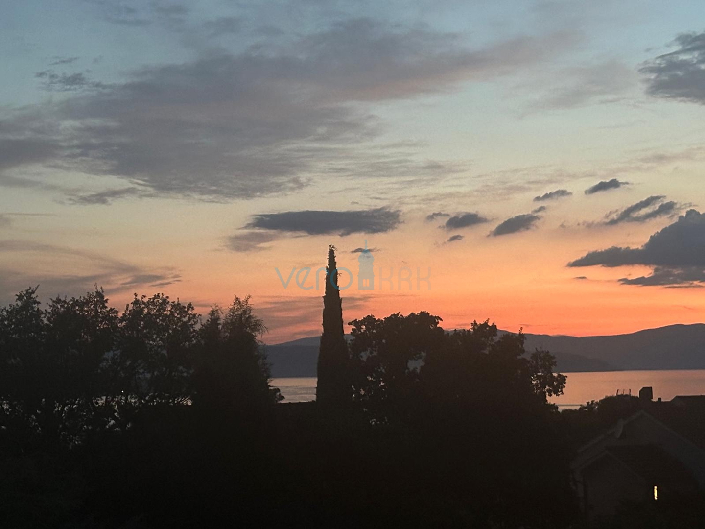 Malinska,otok Krk, stan sa pogledom na more, terasa, prodaja