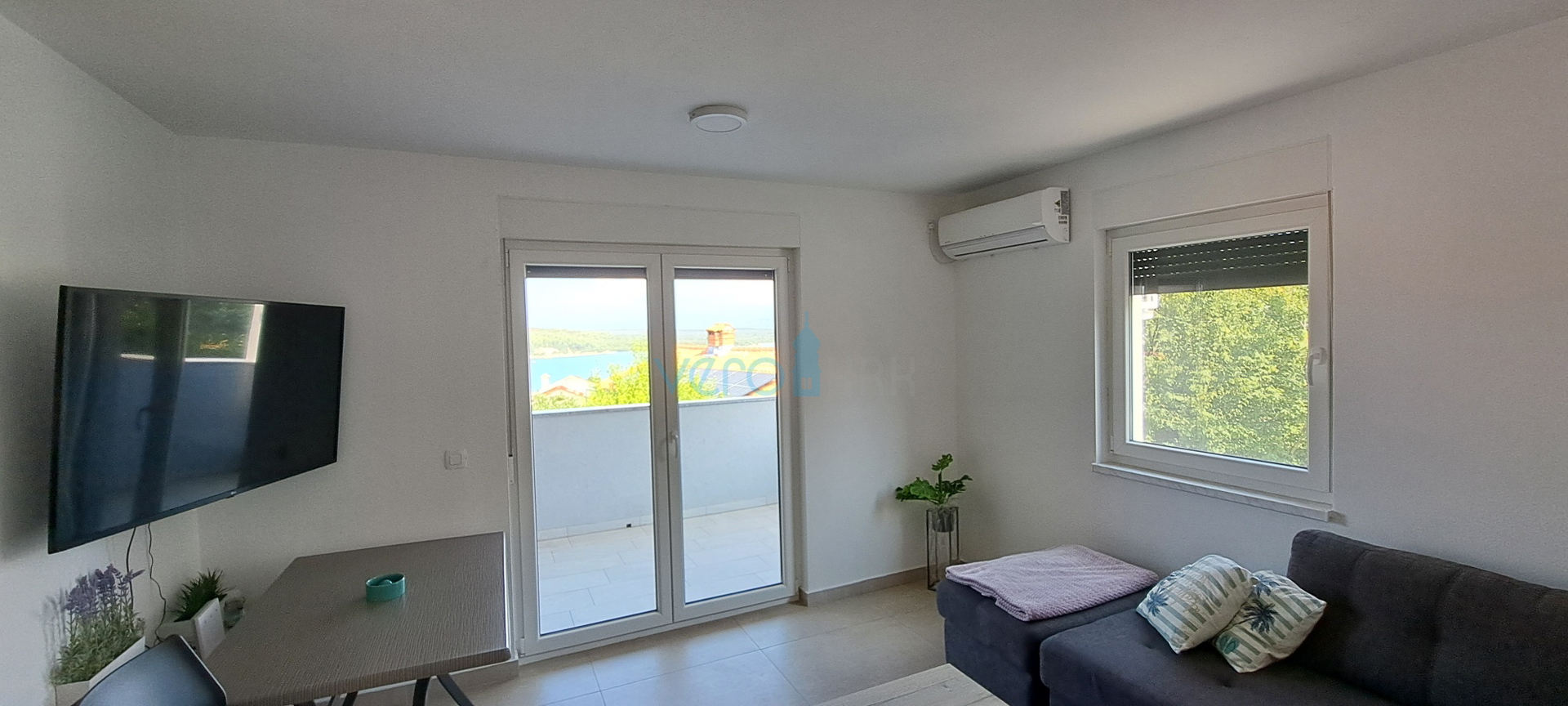 Uvlala Soline, otok Krk, dvosoban stan 62 m2, pogled na more, prodaja