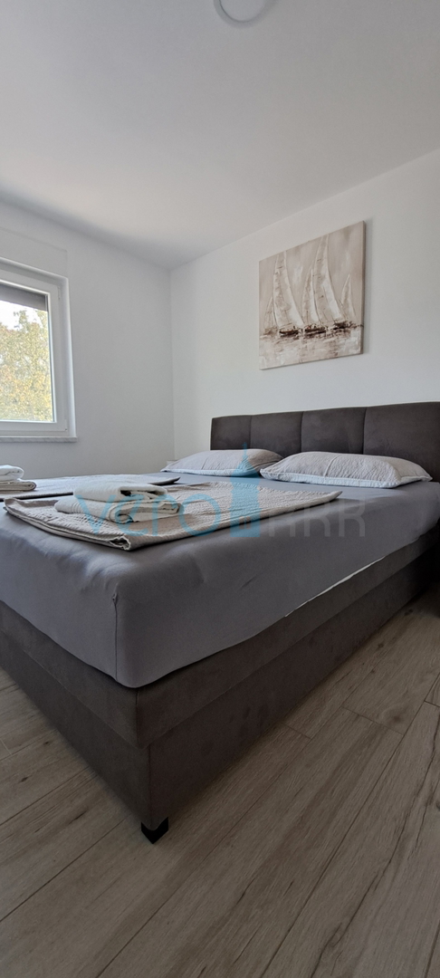 Uvlala Soline, otok Krk, dvosoban stan 62 m2, pogled na more, prodaja