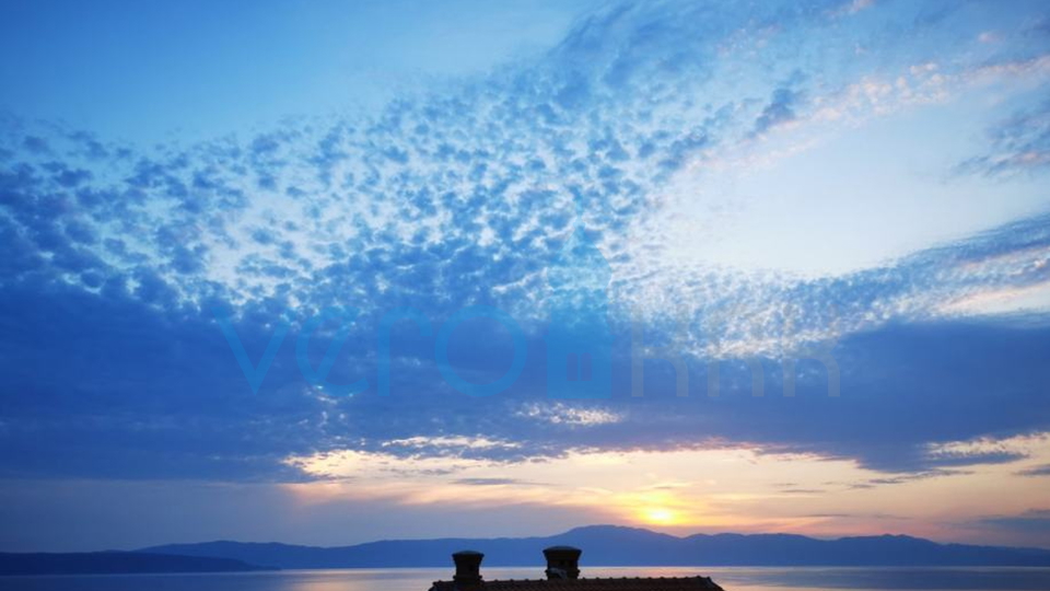 Njivice, Insel Krk, Wohnung mit Panoramablick auf das Meer und Kvarner, zu verkaufen