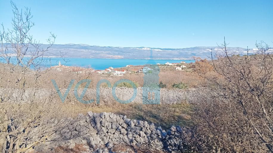 Vrbnik,otok Krk,građevinsko zemljište 3136 m2,pogled na more,prodaja