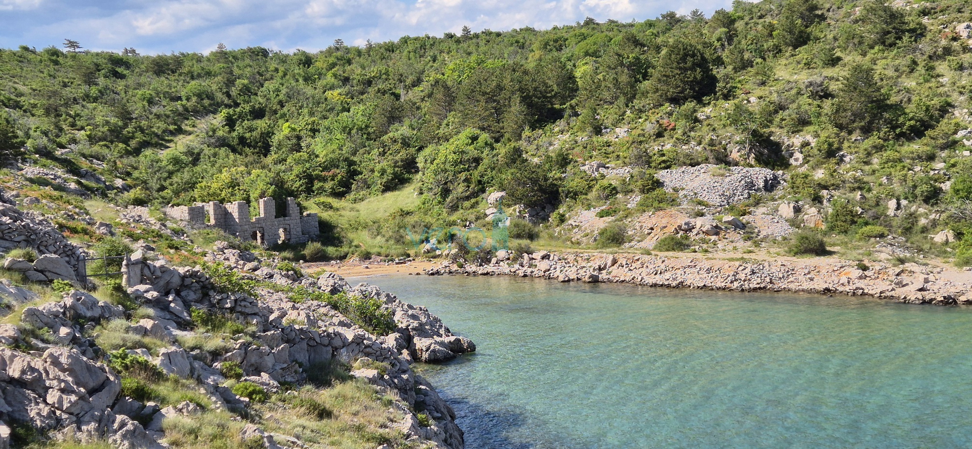 Uvala Soline, okolica, kamena prizemnica, okućnica, mirna lokacija, pogled, prodaja