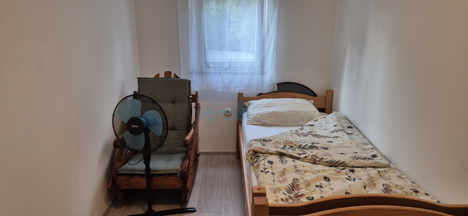Bucht Soline, Insel Krk, Zweizimmerwohnung, Erdgeschoss, großer Garten, Verkauf