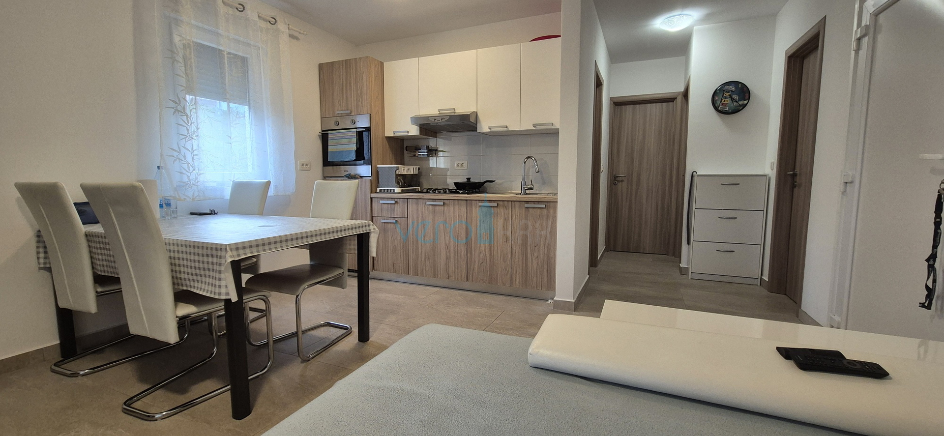 Bucht Soline, Insel Krk, Zweizimmerwohnung, Erdgeschoss, großer Garten, Verkauf