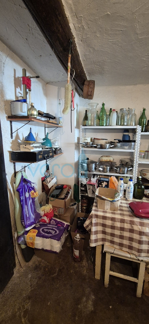 Bakar, Hreljin, dvojna kamena kuća, pogled na more, okućnica, prodaja